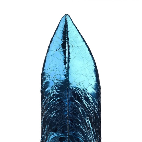 Boots - Picture 4 of 4